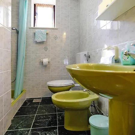 度假居 Holiday Home, Selca - Villa Spila, 6 Ppl *