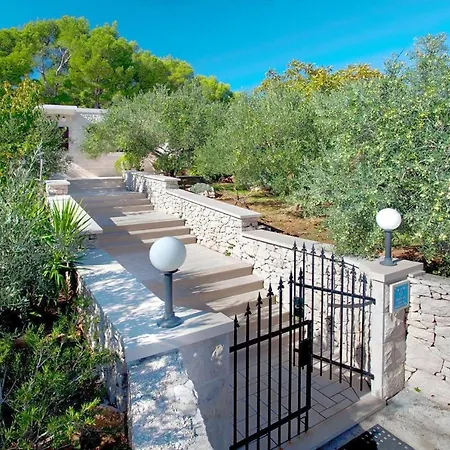 Holiday Home, Selca - Villa Spila, 6 Ppl Nyaraló *